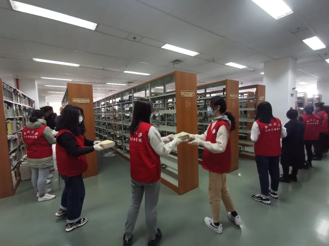 活动照片 (8).jpg 活动照片 (8).jpg